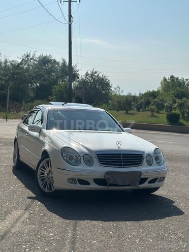 Mercedes E 240 2002, 238,000 km - 2.4 l - Bakı