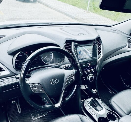 Hyundai Santa Fe 2016, 198,000 km - 2.2 l - Bakı