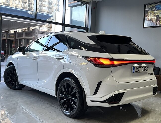Lexus RX 500h-7