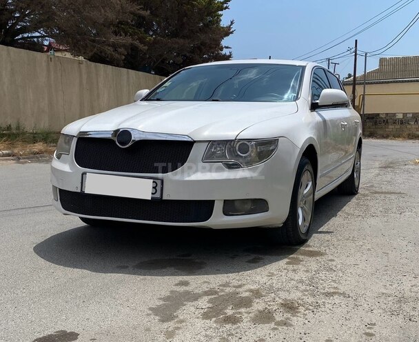 Skoda Superb 2010, 360,000 km - 1.8 l - Bakı