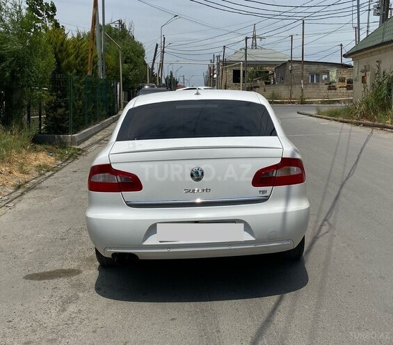 Skoda Superb 2010, 360,000 km - 1.8 l - Bakı