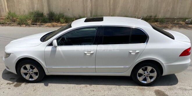 Skoda Superb 2010, 360,000 km - 1.8 l - Bakı