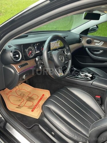 Mercedes E 220 d 2016, 215,000 km - 2.0 l - Bakı