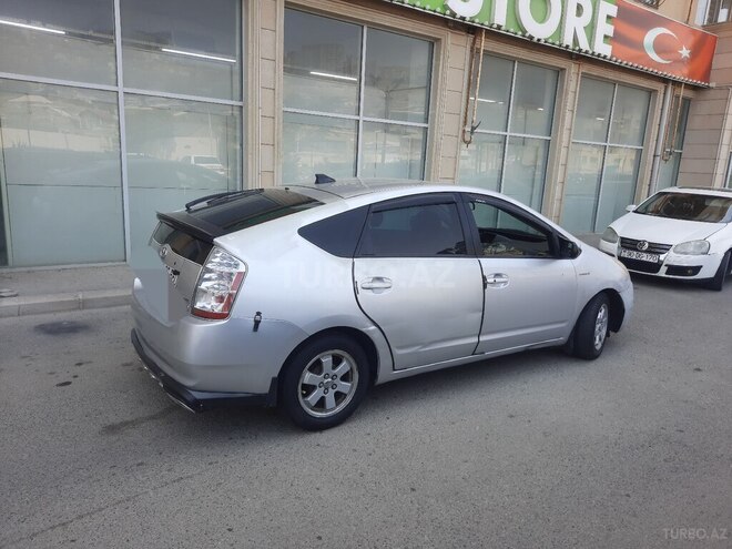 Toyota Prius-14