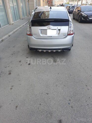 Toyota Prius-15