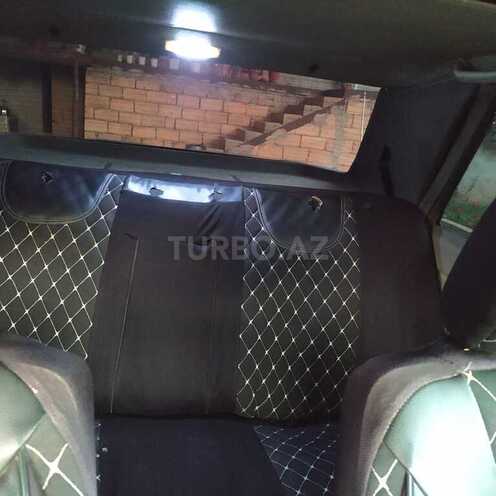 Mercedes E 250 1993, 642,363 km - 2.5 l - Biləsuvar
