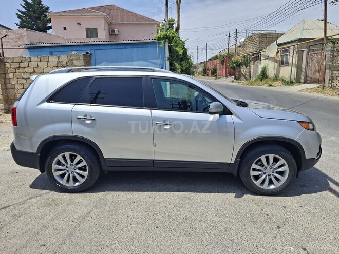 Kia Sorento-4
