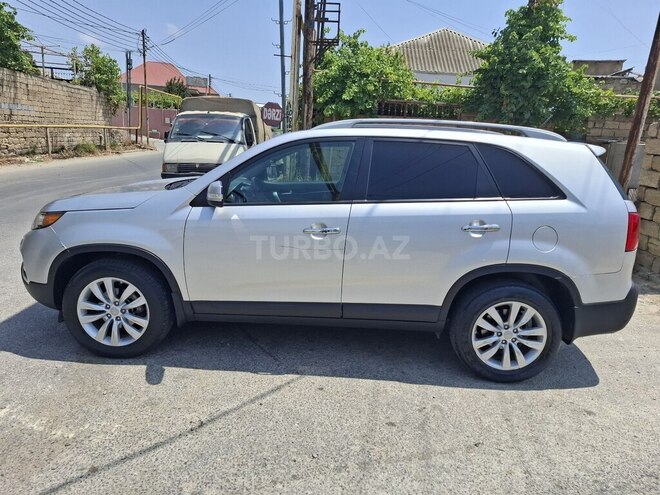 Kia Sorento-10