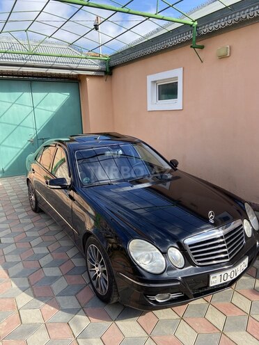 Mercedes E 220 d-8