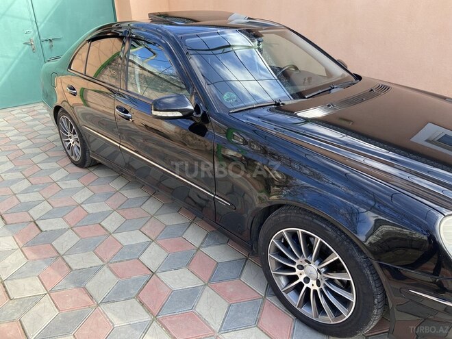 Mercedes E 220 d-7