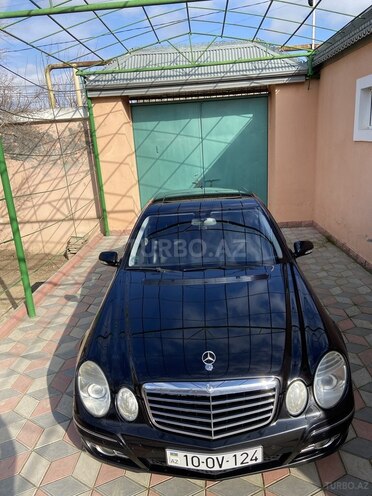Mercedes E 220 d-9
