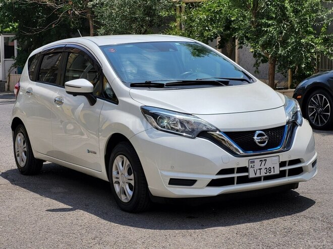 Nissan Note-4
