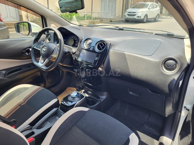Nissan Note-11