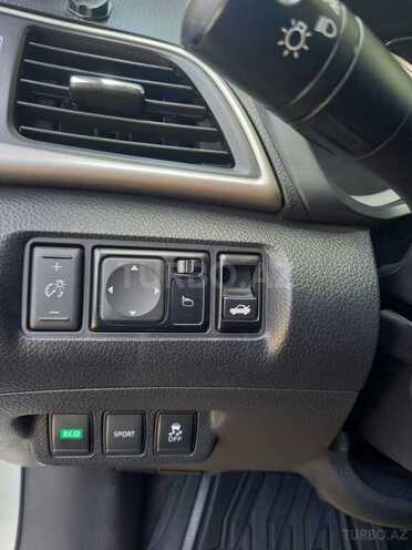 Nissan Sentra 2015, 185,000 km - 1.8 л - Bakı