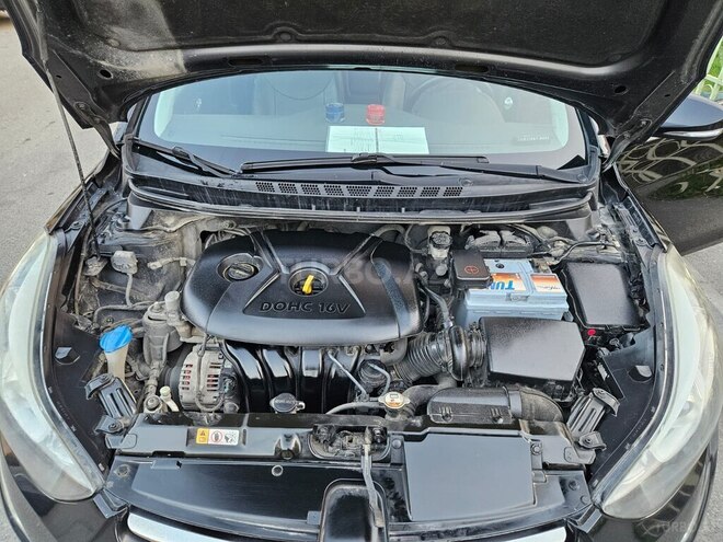Hyundai Elantra 2014, 280,000 km - 1.8 l - Bakı