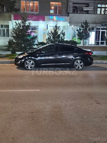 Hyundai Elantra 2014, 280,000 km - 1.8 l - Bakı
