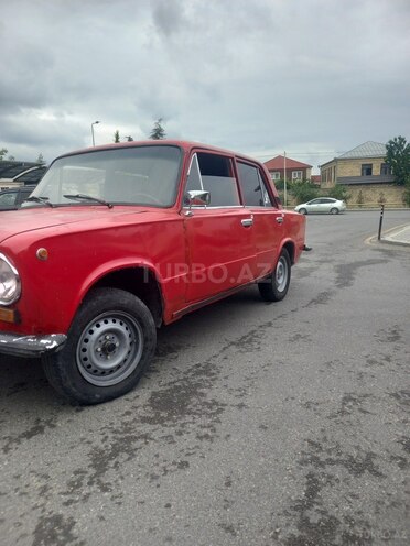 LADA (VAZ) 21011 1985, 95,000 km - 1.2 l - Quba