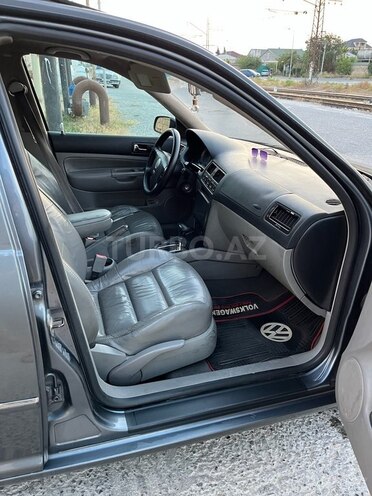 Volkswagen Jetta-7