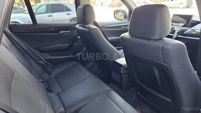 BMW X1 2012, 260,000 km - 2.0 l - Bakı