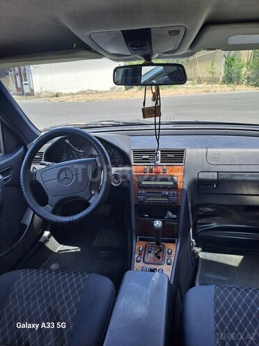 Mercedes C 200 1998, 307,000 km - 2.0 l - Bakı