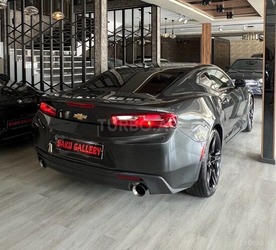 Chevrolet Camaro-6