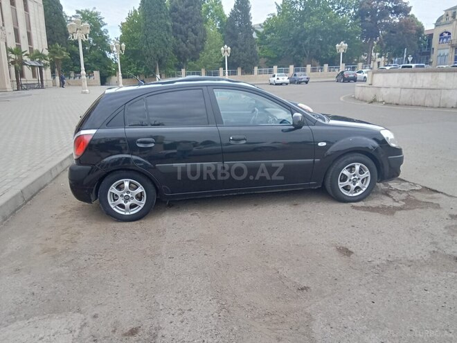 Kia Rio 2007, 357,000 km - 1.4 l - Gəncə