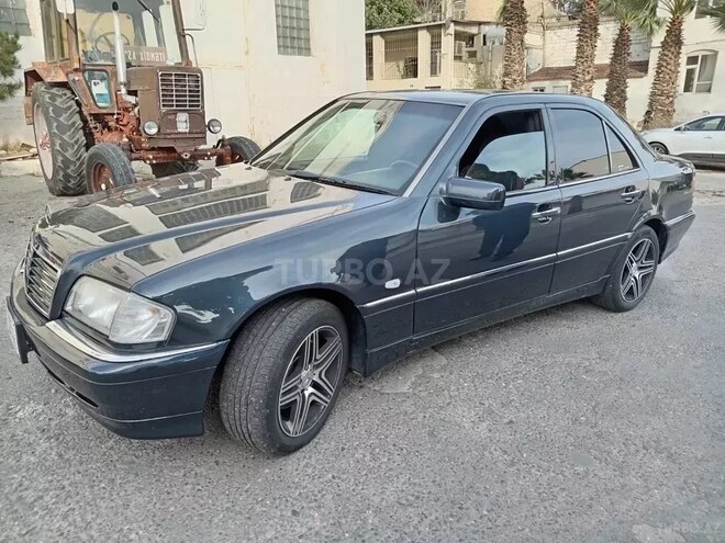 Mercedes C 240 1999, 240,000 km - 2.4 л - Bakı