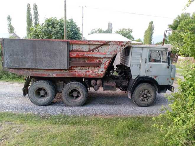 KamAz 5511 1998, 300,000 km - 11.0 l - Şəki