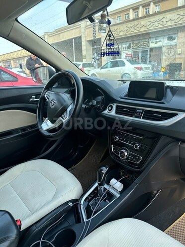 Changan Alsvin V7 2018, 180,000 km - 1.6 л - Naxçıvan