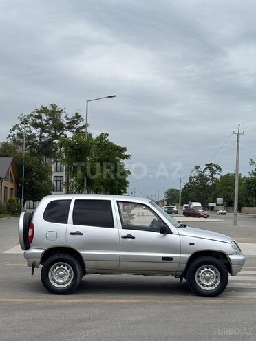Chevrolet Niva 2003, 350,000 km - 1.7 l - Xaçmaz