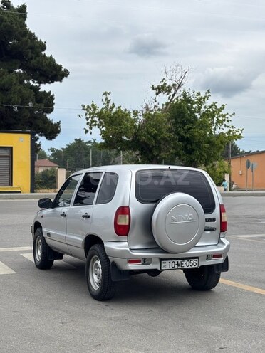 Chevrolet Niva 2003, 350,000 km - 1.7 l - Xaçmaz