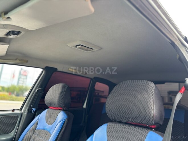 Chevrolet Niva 2003, 350,000 km - 1.7 l - Xaçmaz