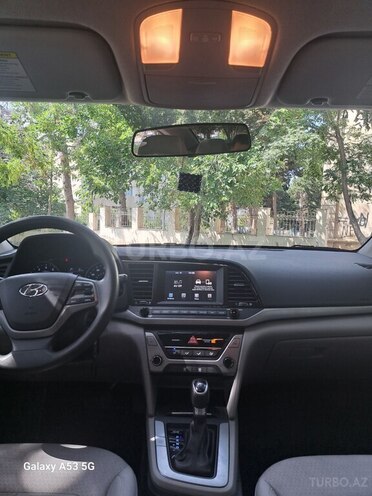 Hyundai Elantra 2017, 100,000 km - 2.0 л - Bakı