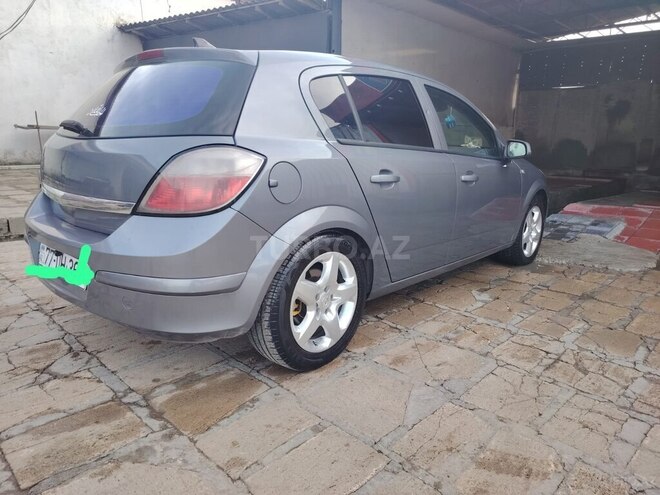 Opel Astra 2006, 240,000 km - 1.3 l - Cəlilabad