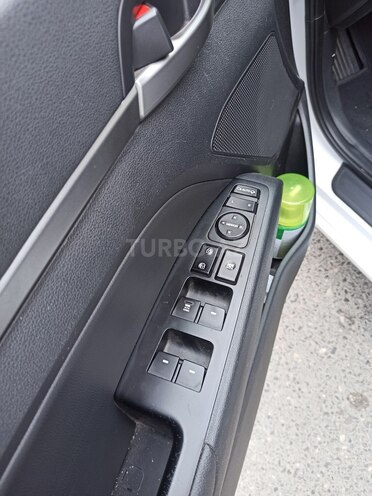 Hyundai Avante 2018, 92,000 km - 1.6 л - Bakı