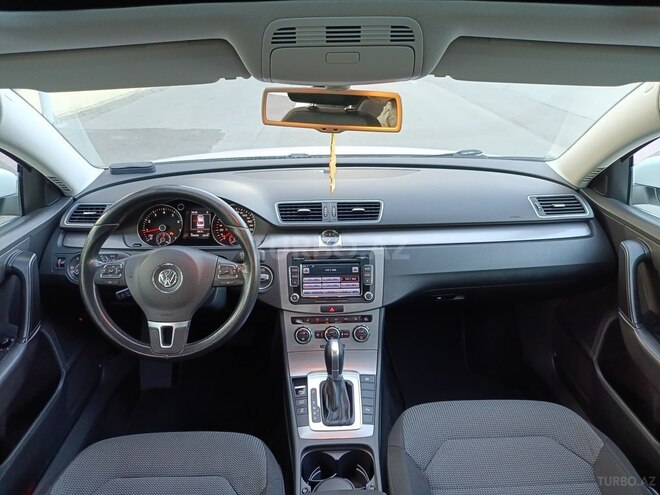 Volkswagen Passat 2014, 154,600 km - 1.8 l - Bakı