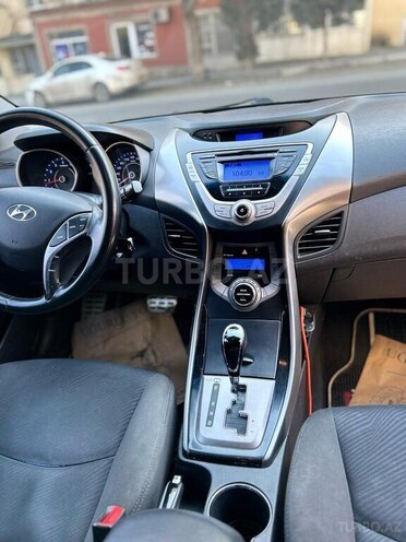 Hyundai Elantra 2013, 198,800 km - 1.8 l - Bakı