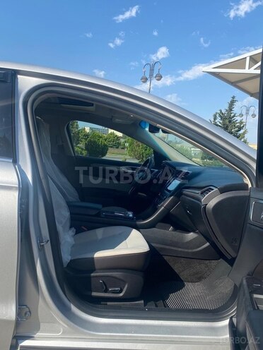 Ford Fusion (North America) 2019, 82,000 km - 1.5 л - Bakı