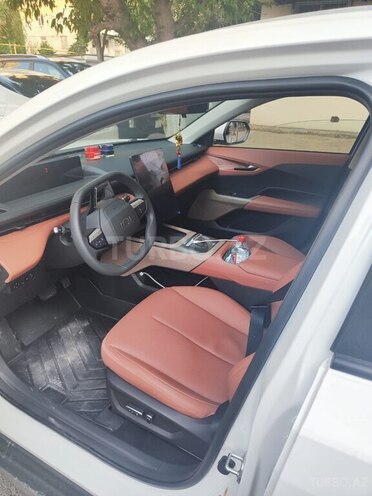 Changan Qiyuan A05 2024, 6,000 km - 1.5 л - Bakı