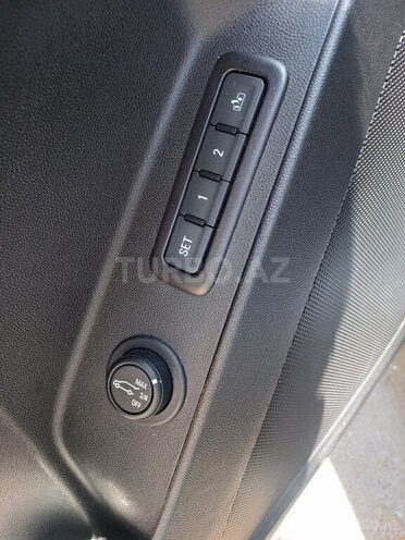 Chevrolet Equinox 2017, 88,300 km - 1.5 л - Bakı