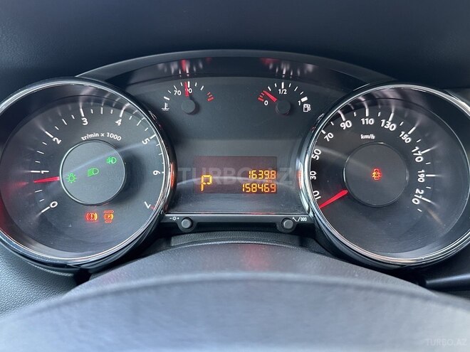 Peugeot 3008 2012, 158,469 km - 1.6 l - Bakı