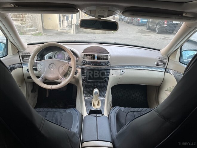 Mercedes E 240 2005, 385,000 km - 2.4 l - Bakı