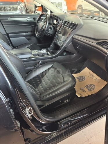 Ford Fusion (North America)-15