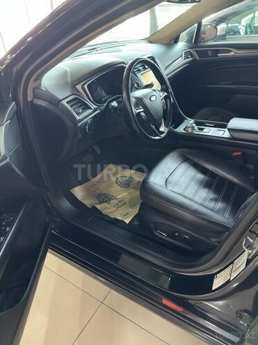 Ford Fusion (North America)-12