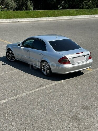 Mercedes E 220 d 2006, 300,000 km - 2.2 l - Bakı