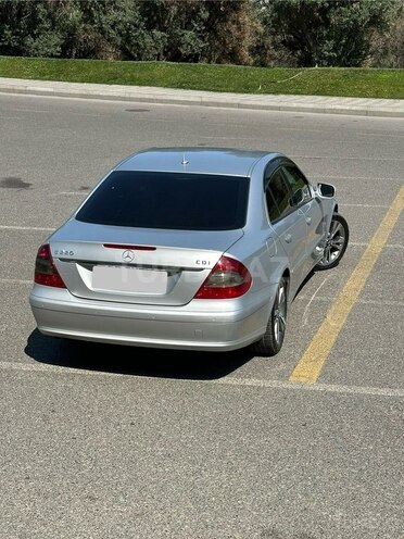 Mercedes E 220 d 2006, 300,000 km - 2.2 l - Bakı