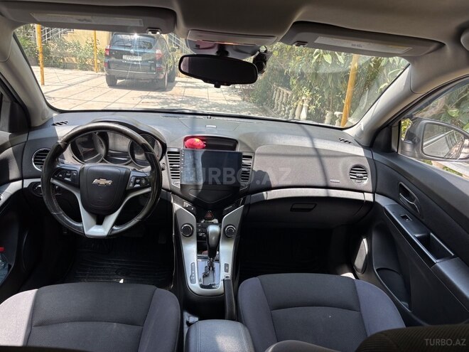 Chevrolet Cruze-6
