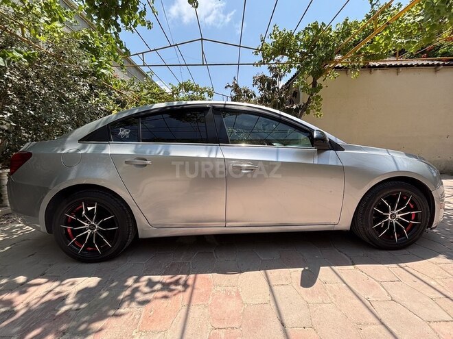 Chevrolet Cruze-2