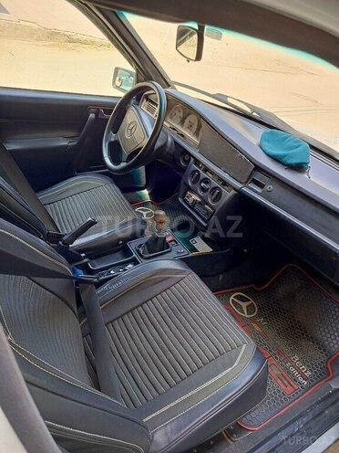 Mercedes 190 1992, 585,690 km - 1.8 l - Sumqayıt