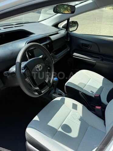 Toyota Aqua 2019, 33,000 km - 1.5 л - Bakı